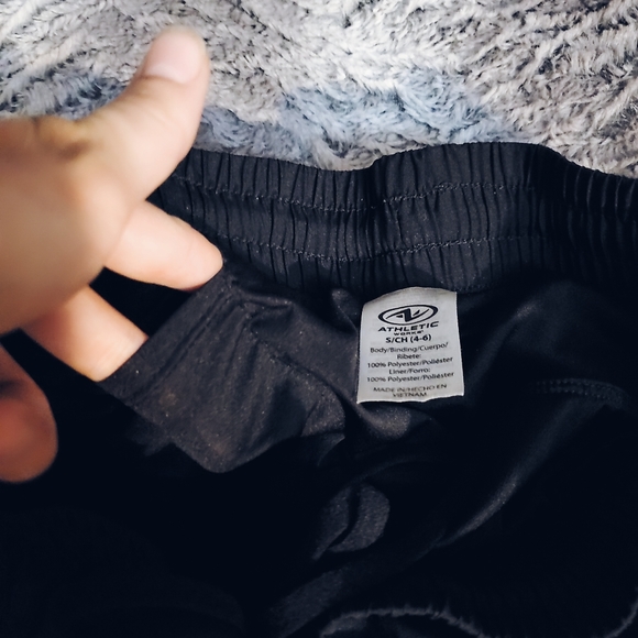 2 pairs of athletic shorts for $8 or $5 a pair - Picture 5 of 6